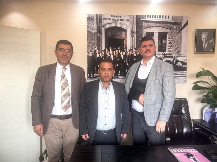 Ahmet Özdemir sahaya indi