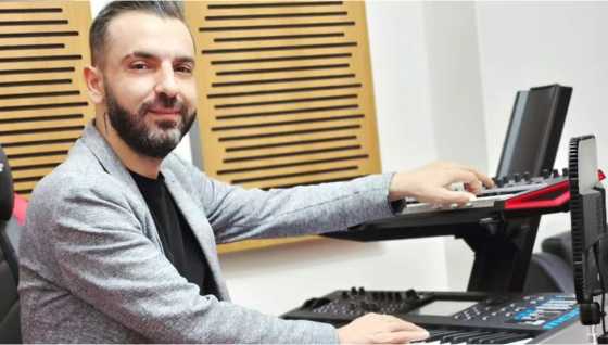 Kemal Ceyhan 4 aylık sessizliğini 2 şarkıyla bozdu